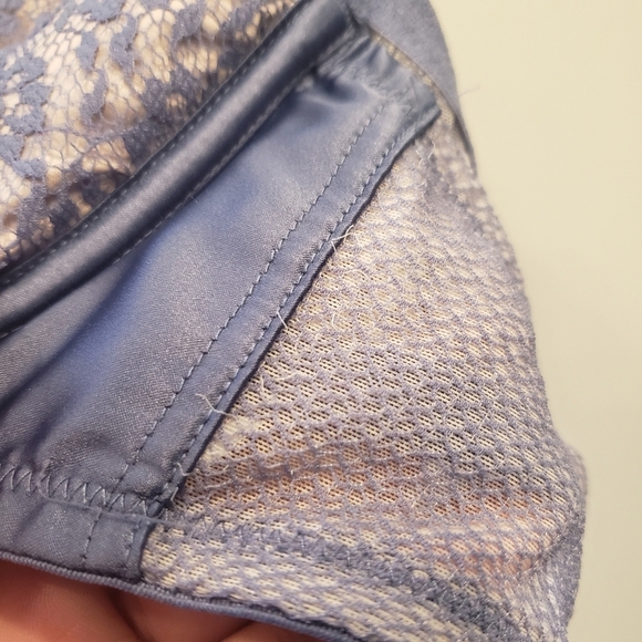 FURLOUGH SALE Victoria's Secret Lined Demi Lace Bra - Sz 32DDD US - Picture 7 of 8